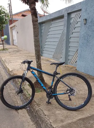 Bicicleta aro 29 troco por motorista