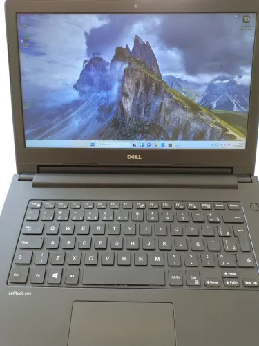 Dell latitude 3470 I7-6500u + SSD 240 +8G.