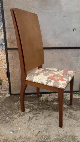 Cadeira de Jantar de Madeira Com Encosto Alto