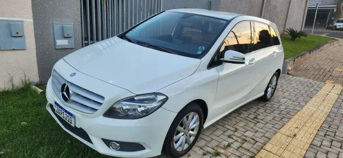 Mercedes-Benz Classe B 200 CGI 1.6 TB/flex Aut. 2013