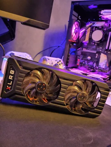 GTX 1060 PNY Revisada e em perfeito estado