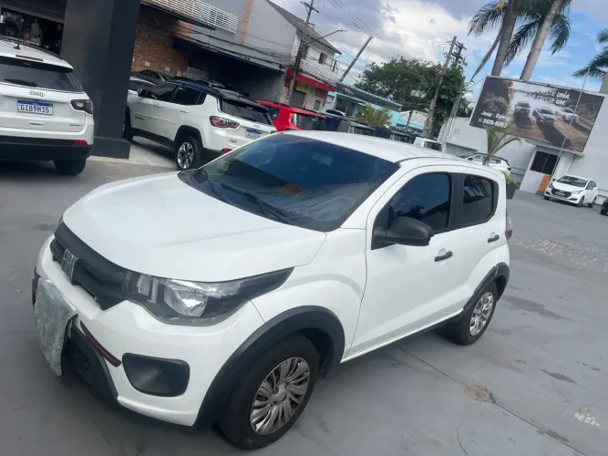 Fiat Mobi Like 1.0 Fire Flex 5P. 2022