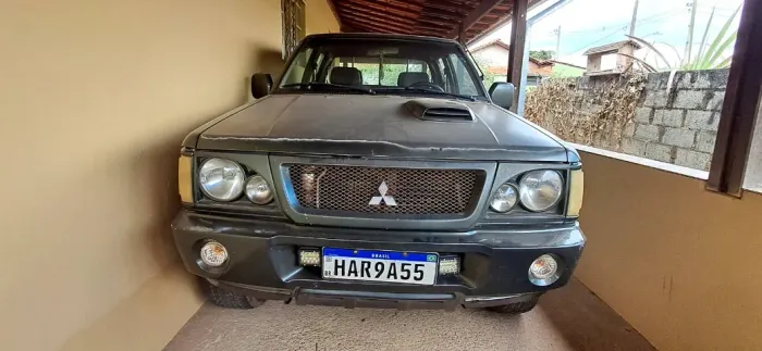 Mitsubishi L200 GLS 2.5 4X4 CD Diesel 2005