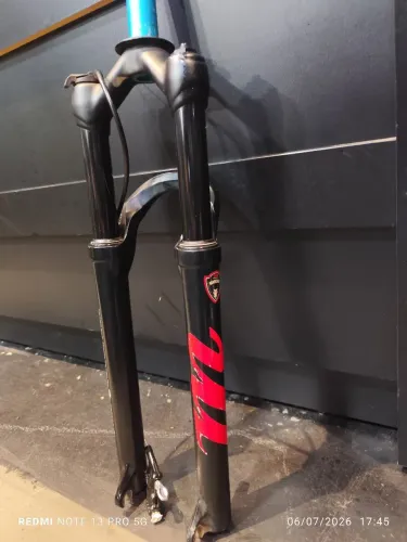 Suspensão manito manholer a ar aro 29