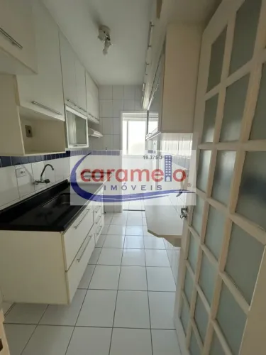 Aluguel de Apartamento de 2 Quartos na Vila Mangalot - São Paulo-SP: 2 quartos, 2 salas, 1