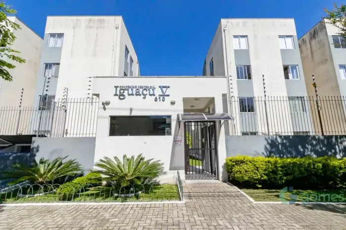 Apartamento com 3 dormitórios para alugar, 54 m² Portão - Curitiba/PR