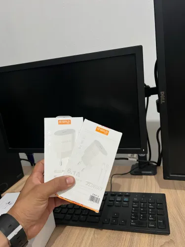 Carregador Turbo 30W iPhone USB-C / Lightning - Novo e Lacrado