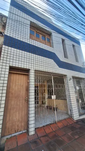 Apto/casa prox. ao midway