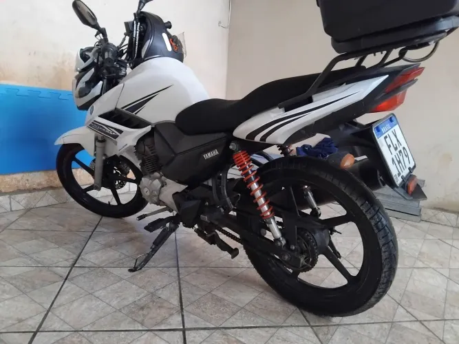 Yamaha /YS 150 FAZER SED