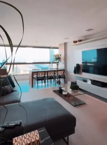 Apartamento mobiliado e com área privativa para locação no Vila da Serra | 90 m² - 2 suíte