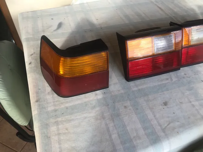 Lanternas traseiras VW Santana 91/97