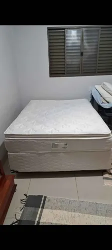 Cama Box Casal + Colchão Umaflex Itália - Molas Ensacadas com Pillow