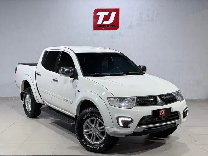 Mitsubishi L200 Triton HPE 3.2 CD TB Int.diesel AUT 2017