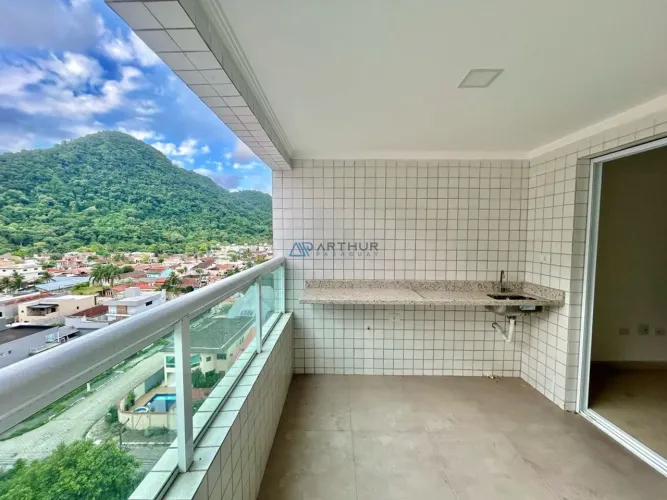 Apartamento à venda em Praia Grande no Canto do Forte.