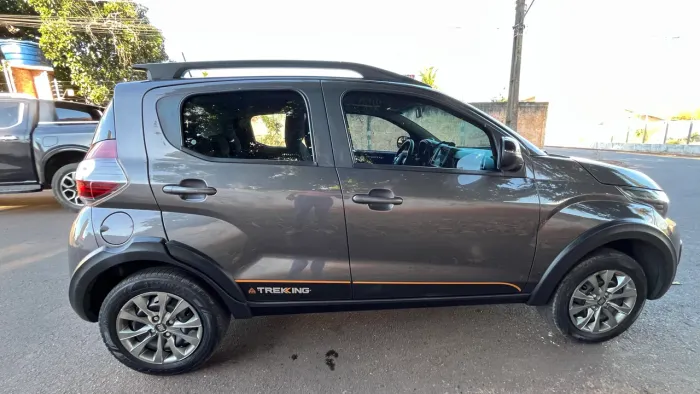 Fiat Mobi Trekking 1.0 Flex 5P 2025