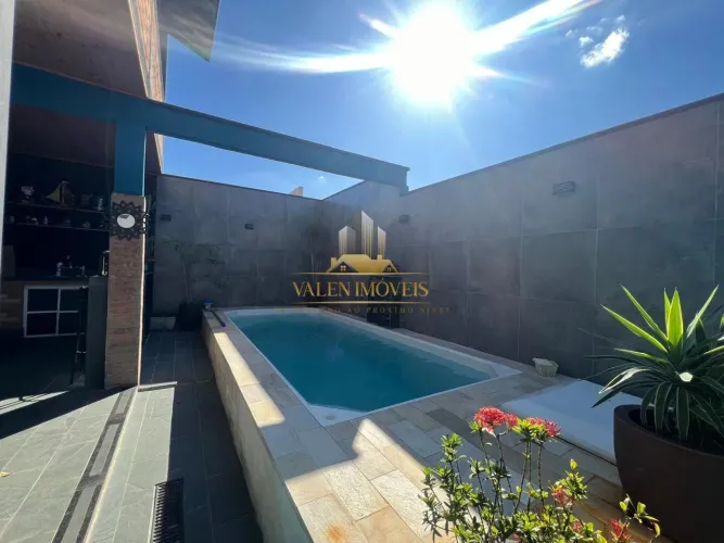 Casa em Residencial Parque dos Sinos - Jacareí