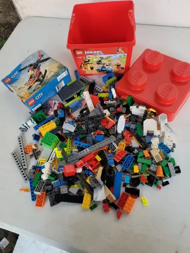 Peças Lego, favor ler a descrição