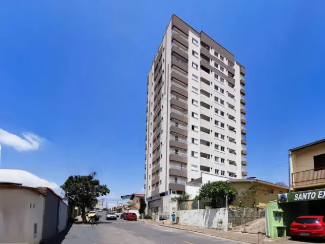 Apartamento à venda na zona Oeste de Poços de Caldas