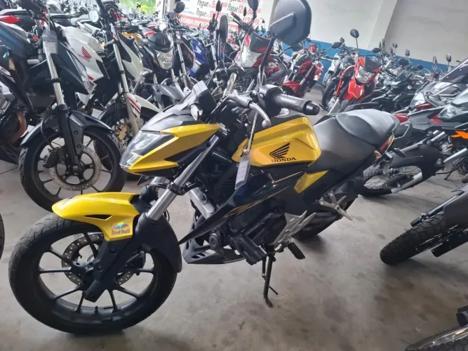 Honda CB Twister 300F 2023 shalom veículos