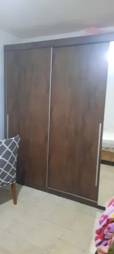 Vendo guarda-roupa todo MDF 2,34 de altura 2,25 de largura
