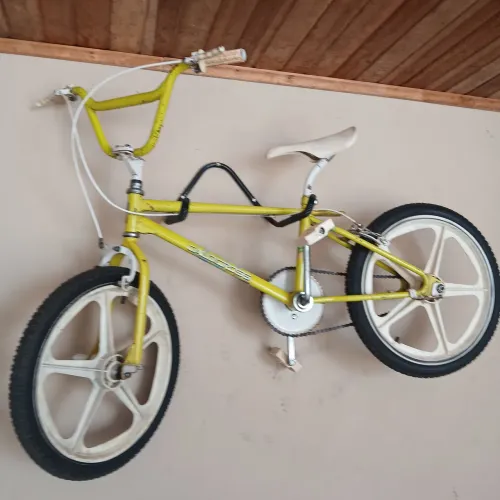 Bicicleta caloi Nylon free aro 20