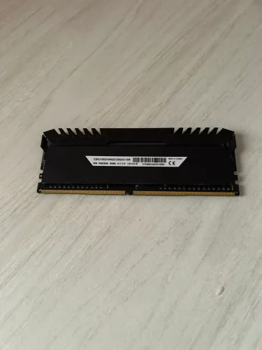 Memória ram 8GB DDR4 3000mhz