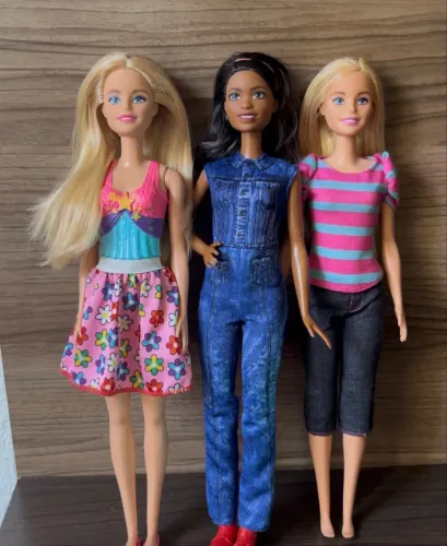 Lote de barbies