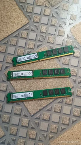 3 pentes de memória 8gb 1333mhz kingston