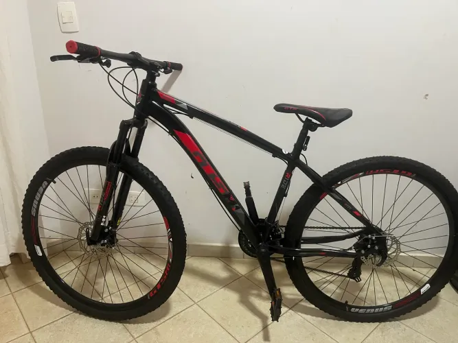 Bicicleta GTS M1 Aro 29 (1 mês de uso)