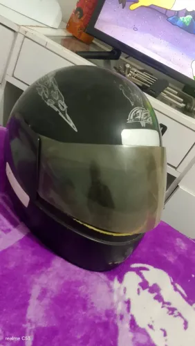 Capacete