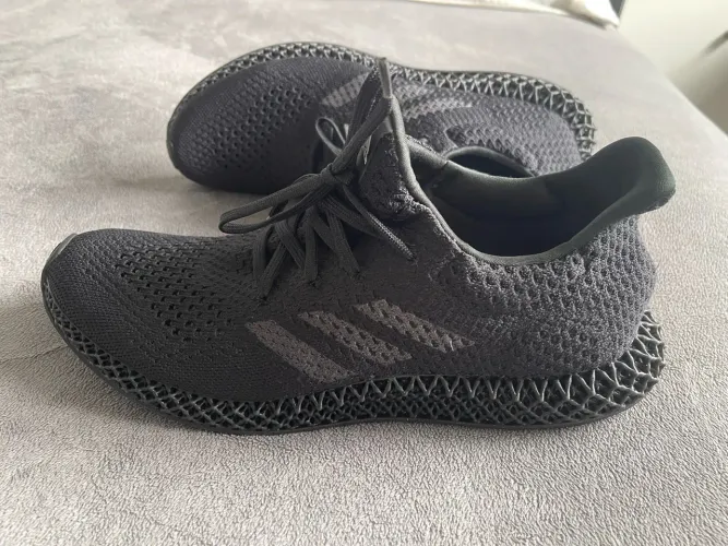 Adidas Futurecraft 4D Carbon (Triple Black) Original - BR 43 / US 11