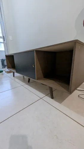 Rack de madeira para TV