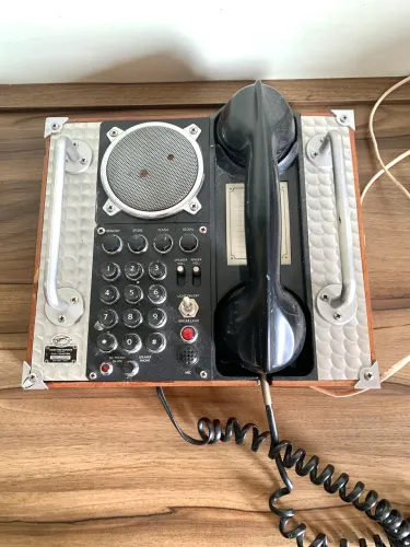 Telefone Antigo