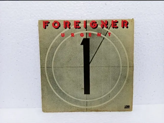 Compacto 7 Foreigner Urgent