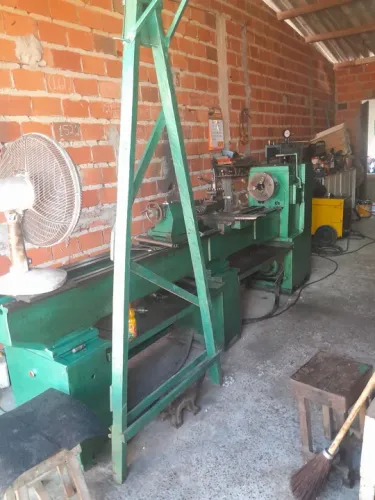 Vendo oficina completar,máquinas  bancadar ,ferramentas 
