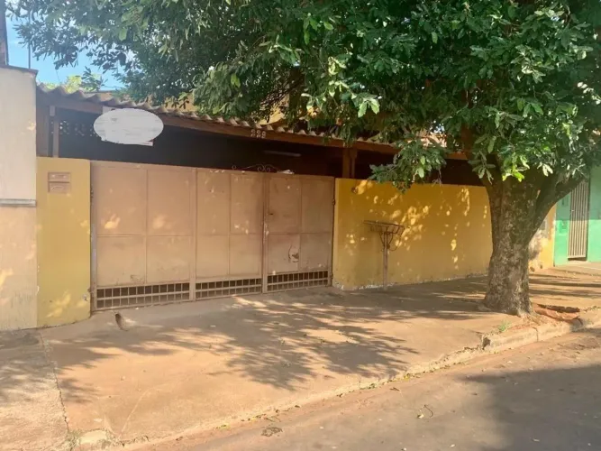 Casa para Venda em Bebedouro, Jardim Menino Deus I, 3 dormitórios, 1 suíte, 2 banheiros, 2