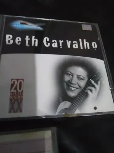 Cds Beth carvalho em boas condições chama ?