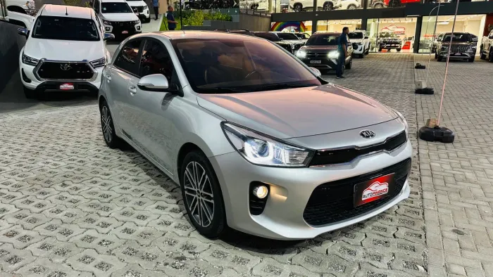 Kia Rio Ex 2021