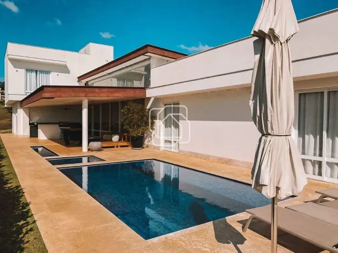 Casa de Condomínio em Cabreúva à venda Portal do Japy Golf Clube - SP | 4 quartos Área tot