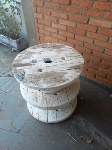 Mesa carretel