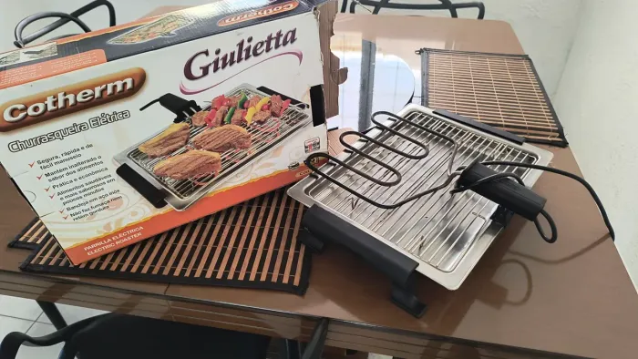Churrasqueira elétrica 1250W 127V