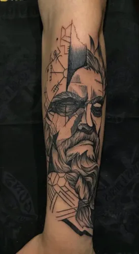 TROCO TATUAGEM POR UM VÍDEO GAME 