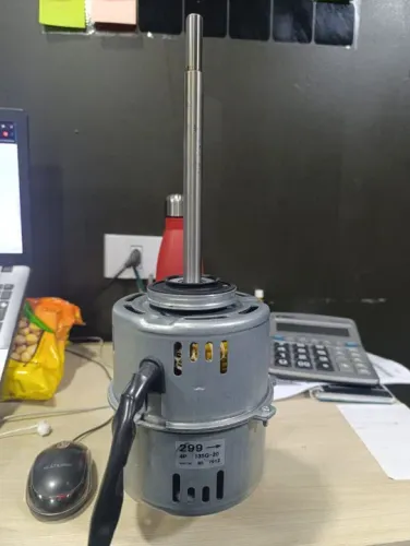 Motor ventilador 4P 135G-20