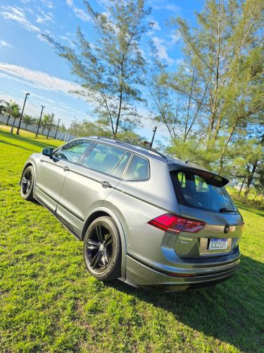 Imagem de Volkswagen Tiguan Allspac R-line 350 TSI 2.0 4X4 2021