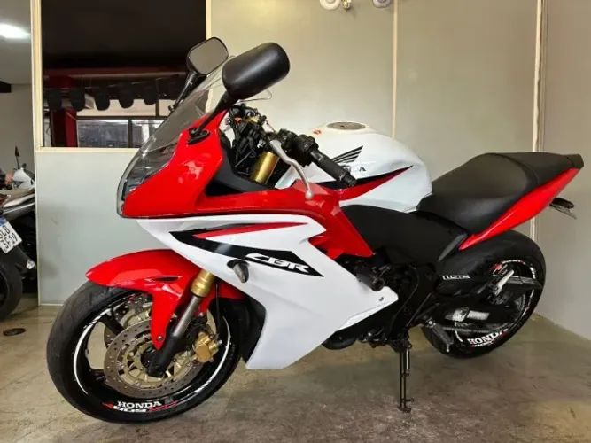 CBR 600 F - 2013