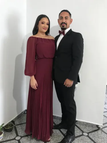 Vestido de festa Bordo