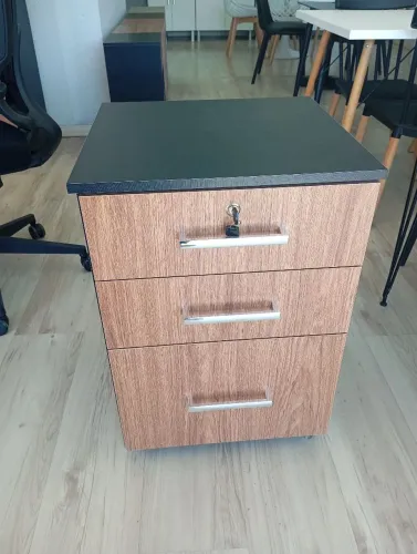 Gaveteiro Volante 100%Mdf com rodinhas de silicone 