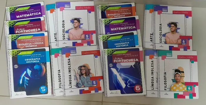Módulos SOMOS - 2º Ano do Ensino Médio/Pré-Vestibular (Completo e<br><br>Conservado!)