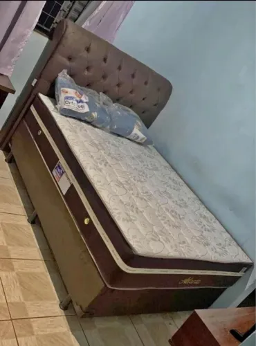 Cama Box casal com Cabeceira