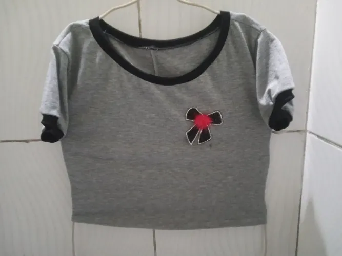 Blusa Cropped Cinza Feminino M 